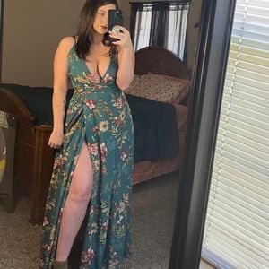 Beautiful boutique wrap maxi dress